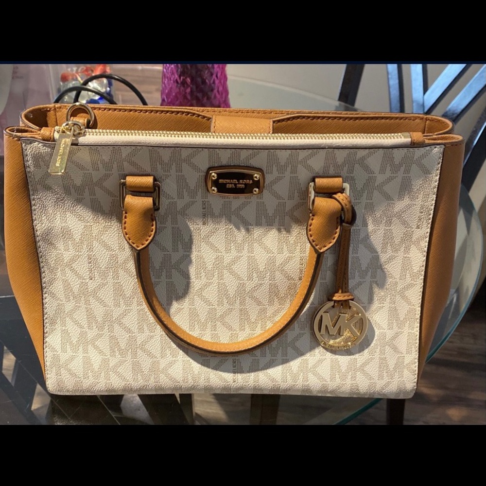 Michael Kors MD Satchel
